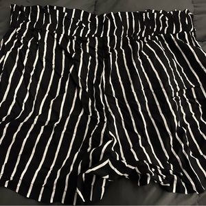 Striped shorts never worn